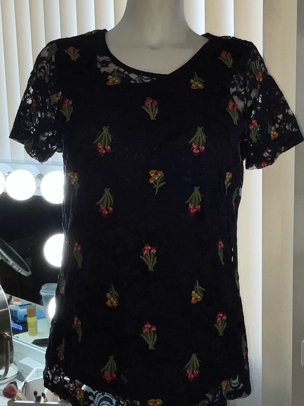 Black Lace Short-Sleeve Blouse with Floral Embroidery